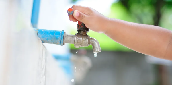 Tiết kiệm năng lượng và chi phí sinh hoạt với giải pháp máy lọc nước không dùng điện từ Ipurewater