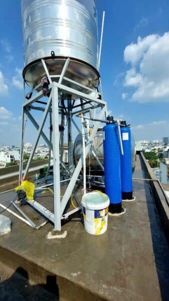 Dịch vụ bảo trì lọc đầu nguồn tận nhà từ IPURE Water